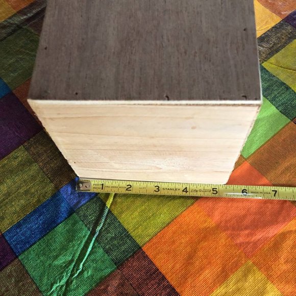 Single Bottle Wood Wine Box Carrier With Rope Handle - Picture 3 of 9